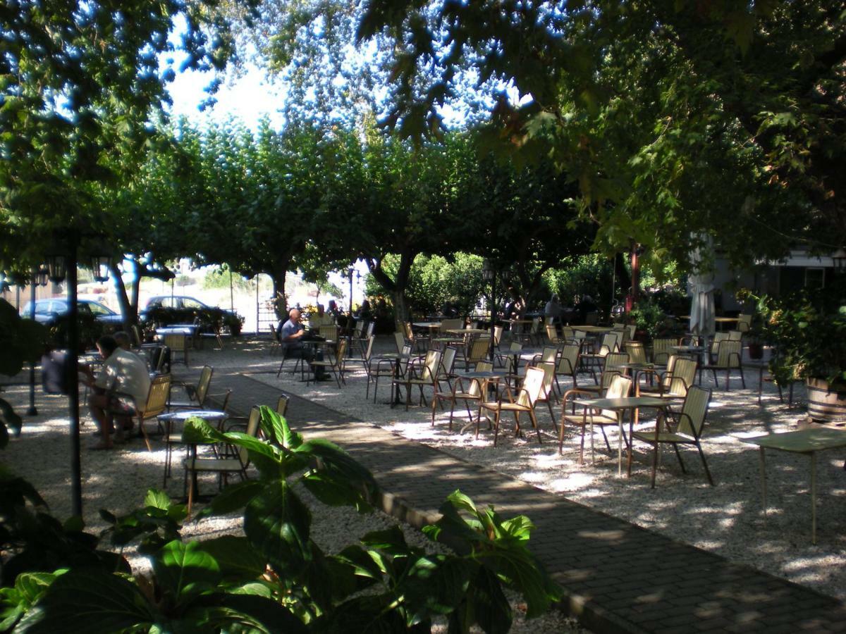Difo Otel Loutra Edipsou  Dış mekan fotoğraf